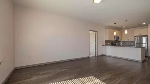6950 E Chenango Ave, Denver, CO 80237 photo 11