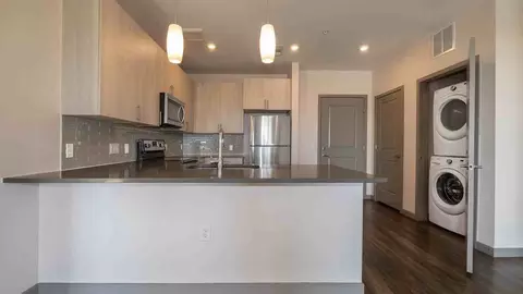6950 E Chenango Ave, Denver, CO 80237 photo 7