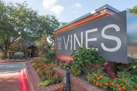 247 E Corporate Dr, Lewisville, TX 75067