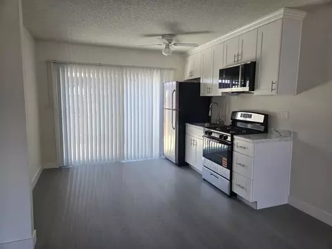 2072 S Nautical St, Anaheim, CA 92802 photo 3