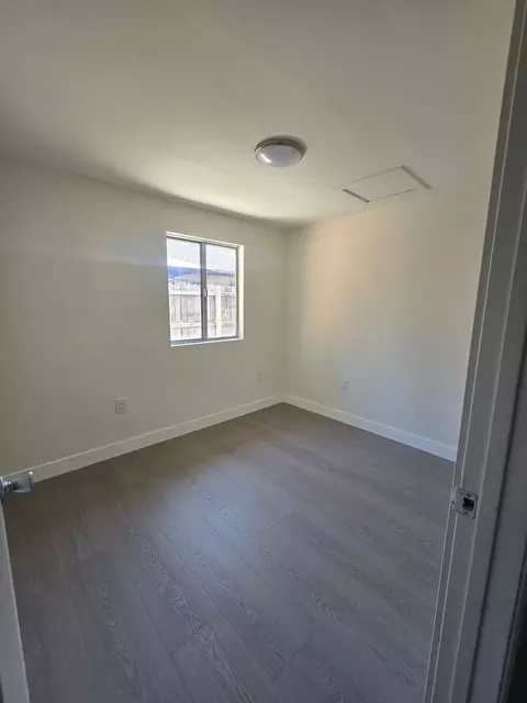 2072 S Nautical St, Anaheim, CA 92802 photo 7