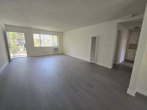 2072 S Nautical St, Anaheim, CA 92802 photo 4