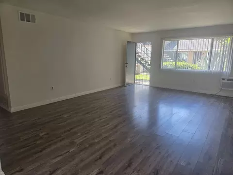 2072 S Nautical St, Anaheim, CA 92802