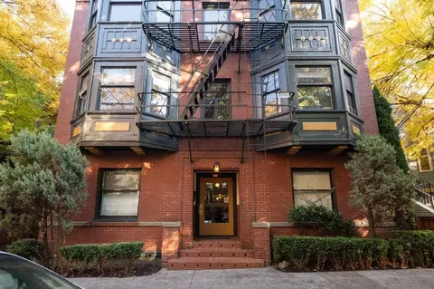814 NW 22nd Ave, Portland, OR 97210