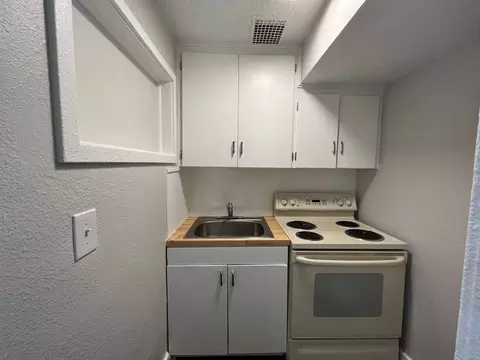 1010 W Boone Ave, Spokane, WA 99201