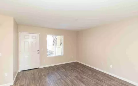 5410 5430 Sunny Creek Rd, Carlsbad, CA 92010