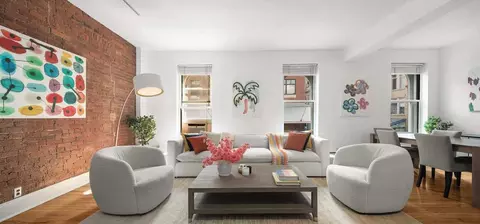 200 E 11th St, New York, NY 10003