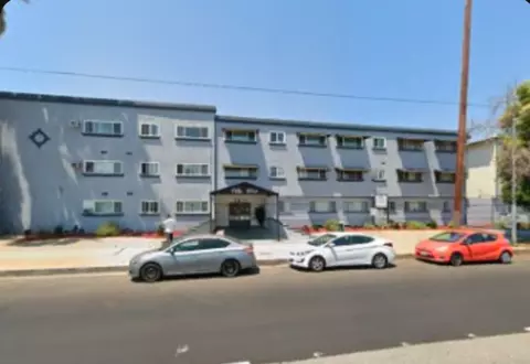 13129 Oxnard St, Los Angeles, CA 91401