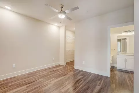 2541 Landmark Dr, Raleigh, NC 27607 photo 19