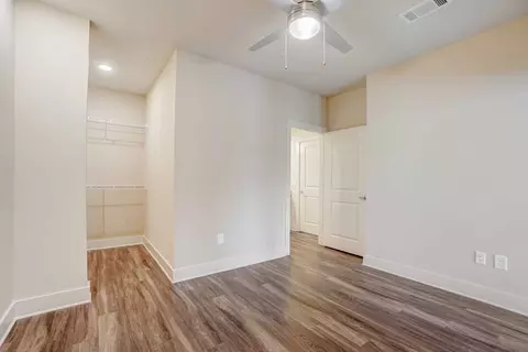 2541 Landmark Dr, Raleigh, NC 27607 photo 17