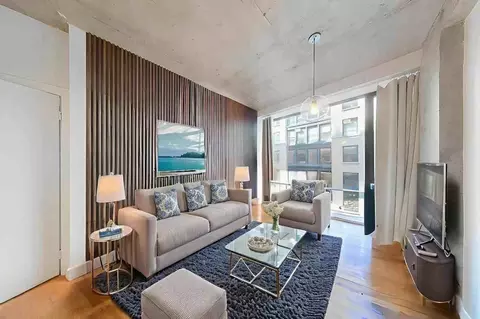 141 E 33rd St, New York, NY 10016