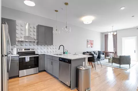 2416 Jefferson Ave, Richmond, VA 23223