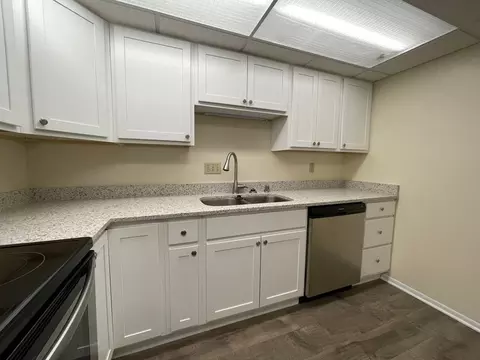 2602 Arbor Dr, Madison, WI 53711 photo 1