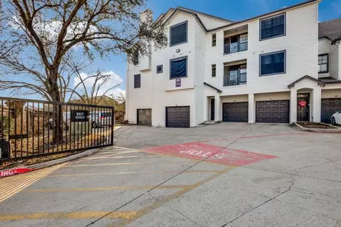 621 Cowboys Pkwy, Irving, TX 75063 photo 2