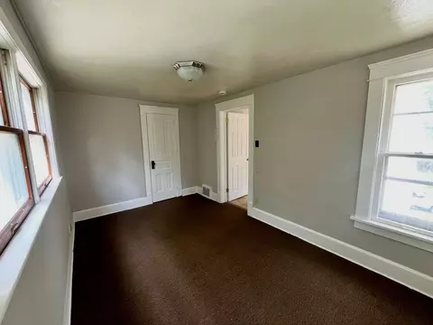 427 Smith Ave NW, Canton, OH 44708 photo 4