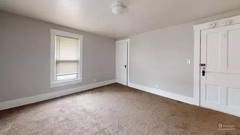 427 Smith Ave NW, Canton, OH 44708 photo 2