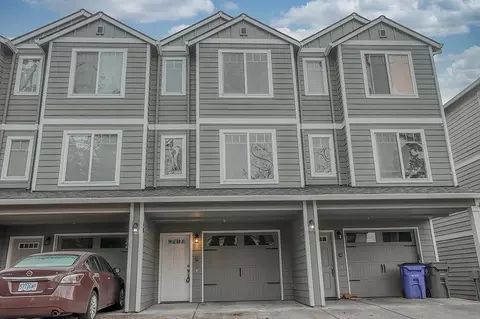 15075 SE Powell Blvd, Portland, OR 97236