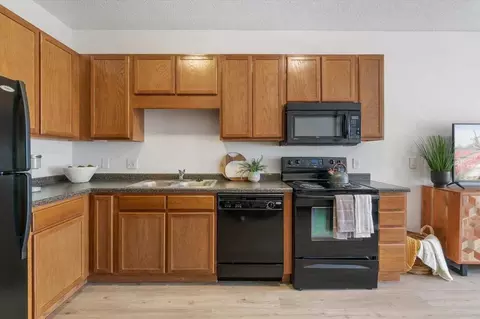 305 5th Ave S, Saint Cloud, MN 56301 photo 3