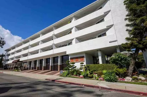 100 Cliff Dr, Laguna Beach, CA 92651