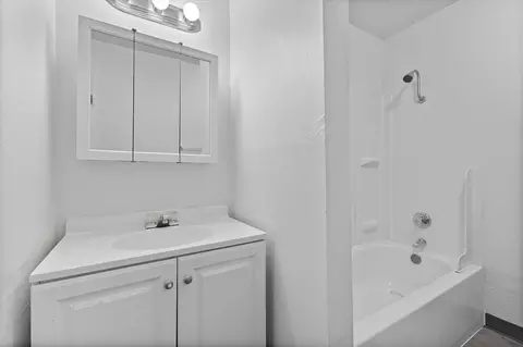 16047 E Burnside St, Portland, OR 97233 photo 17