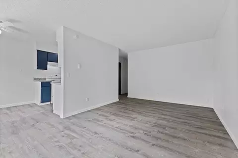 16047 E Burnside St, Portland, OR 97233 photo 9
