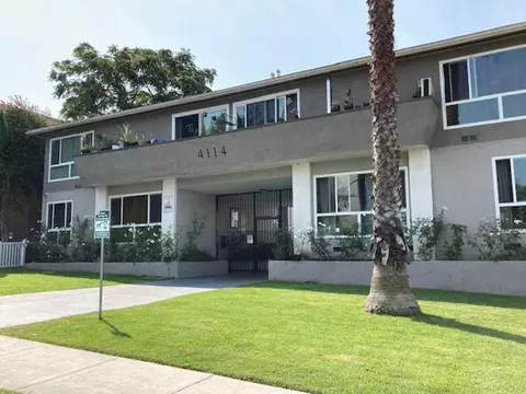 4114 Rosewood Ave, Los Angeles, CA 90004