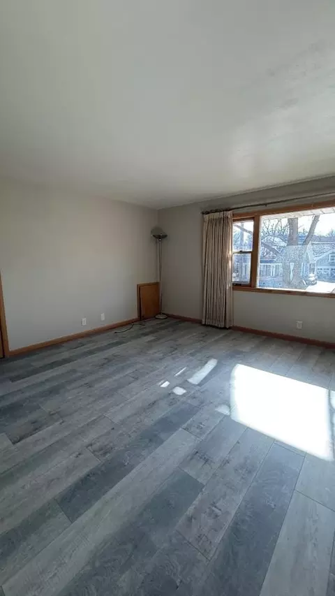 501 Randall St, Waukesha, WI 53188