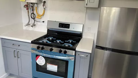 2421 Silver Lake Blvd, Los Angeles, CA 90039