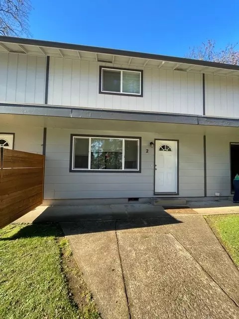 350 NW Willamina Dr, Willamina, OR 97396