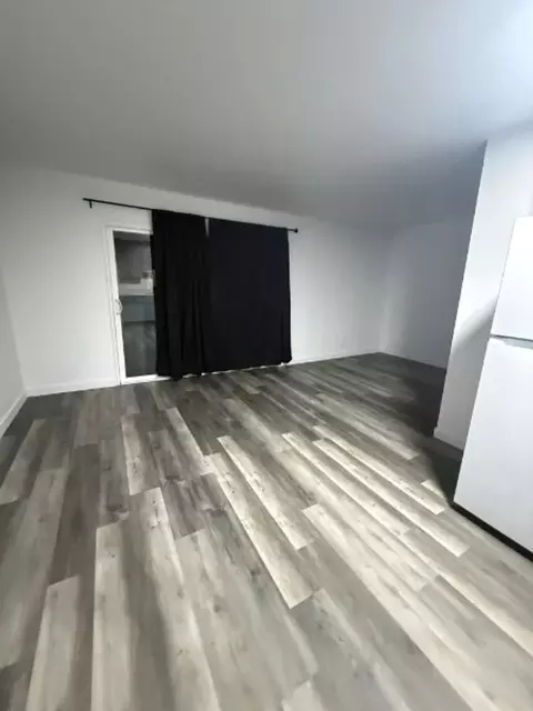 1403 Division St, Oceanside, CA 92054
