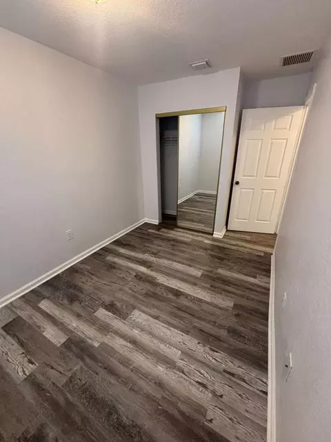 14040 NE 2nd Ave, Miami, FL 33161 photo 16