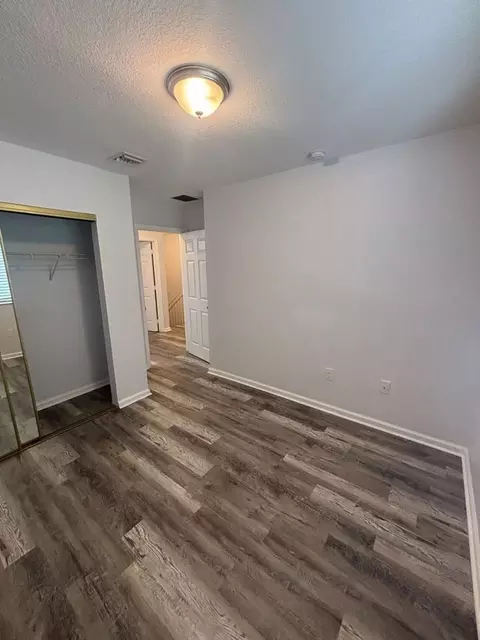 14040 NE 2nd Ave, Miami, FL 33161 photo 14