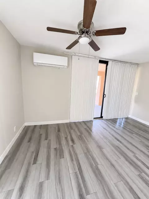 722 E San Lorenzo Rd, Palm Springs, CA 92264