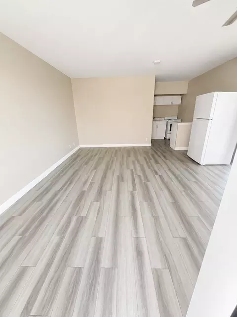 722 E San Lorenzo Rd, Palm Springs, CA 92264