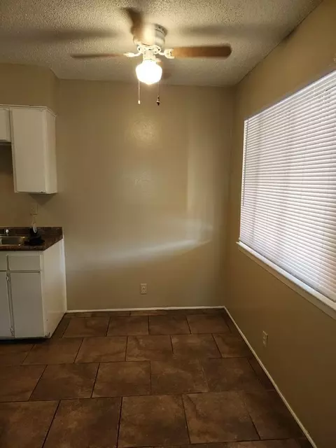 502 W Houston St, Tyler, TX 75702