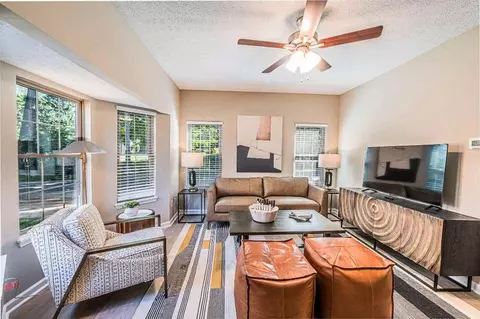 1722 Chestnut St, Bowling Green, KY 42101