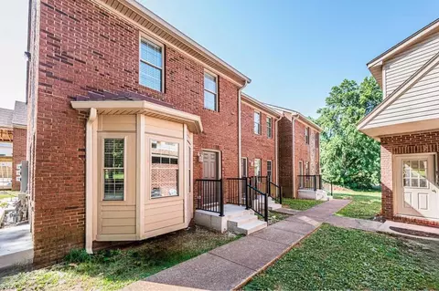 1722 Chestnut St, Bowling Green, KY 42101