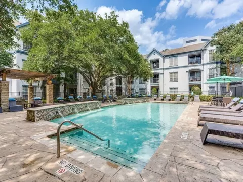 4000 Essex Ln, Houston, TX 77027 photo 2