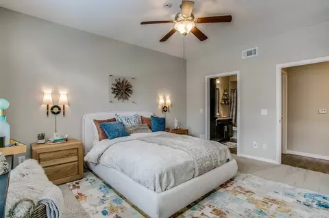 4000 Essex Ln, Houston, TX 77027 photo 17
