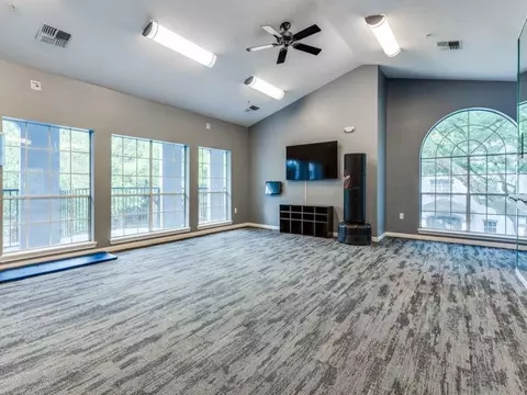 4000 Essex Ln, Houston, TX 77027 photo 4