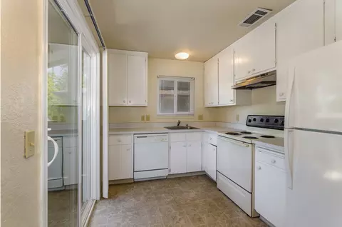 436 Oak St, Chico, CA 95928 photo 3