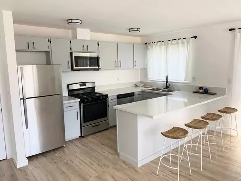 10762 Massachusetts Ave, Los Angeles, CA 90024