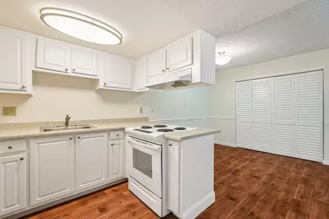 4900 Stamas Ln, Fair Oaks, CA 95628