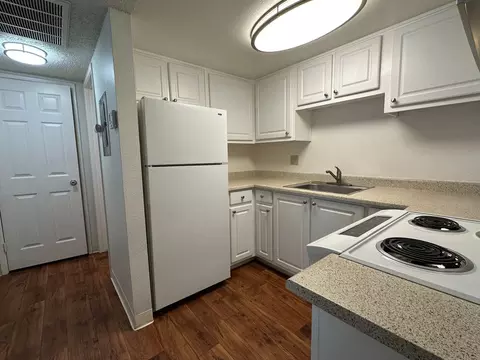 4900 Stamas Ln, Fair Oaks, CA 95628