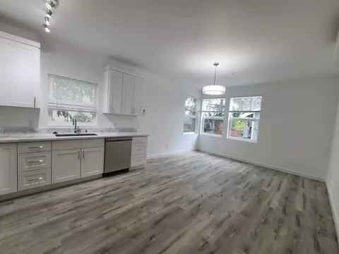 8509 244th St SW, Edmonds, WA 98026