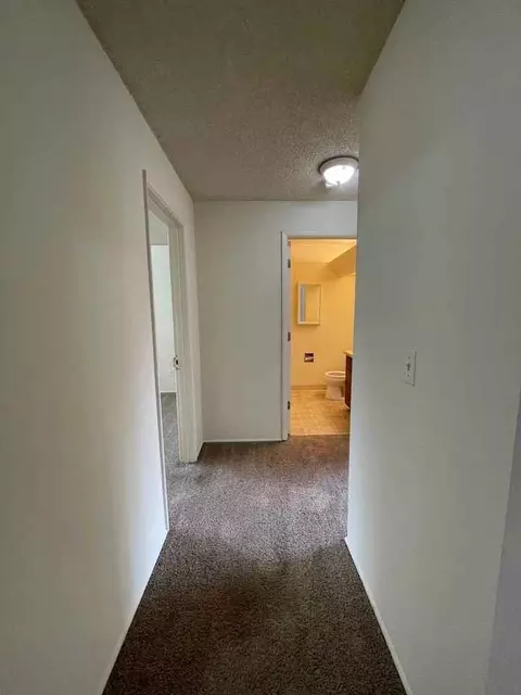 1262 Lawrence St, Eugene, OR 97401 photo 9