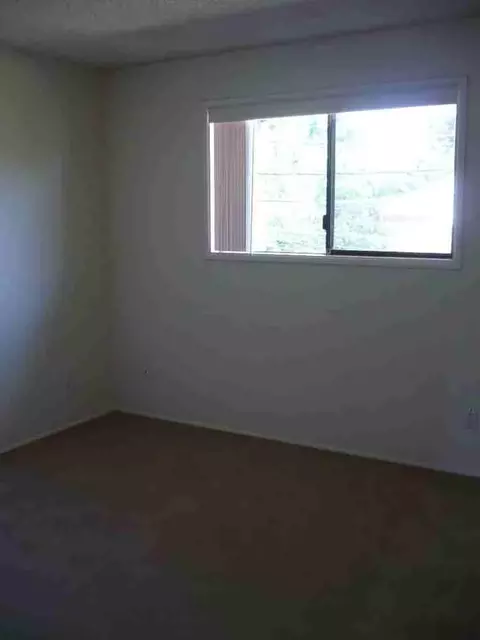1262 Lawrence St, Eugene, OR 97401 photo 12