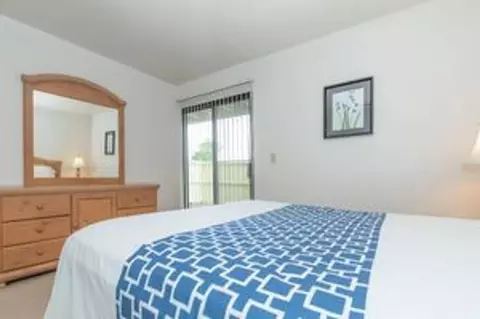8200 Kroll Way, Bakersfield, CA 93311 photo 2