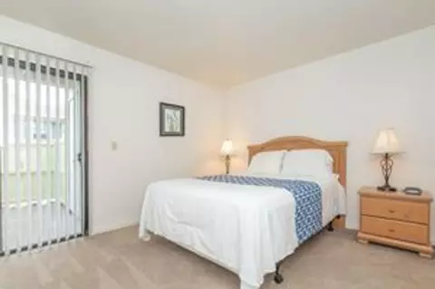 8200 Kroll Way, Bakersfield, CA 93311 photo 3
