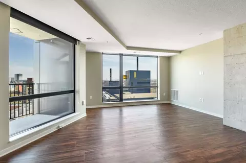 811 Washington Ave S, Minneapolis, MN 55415